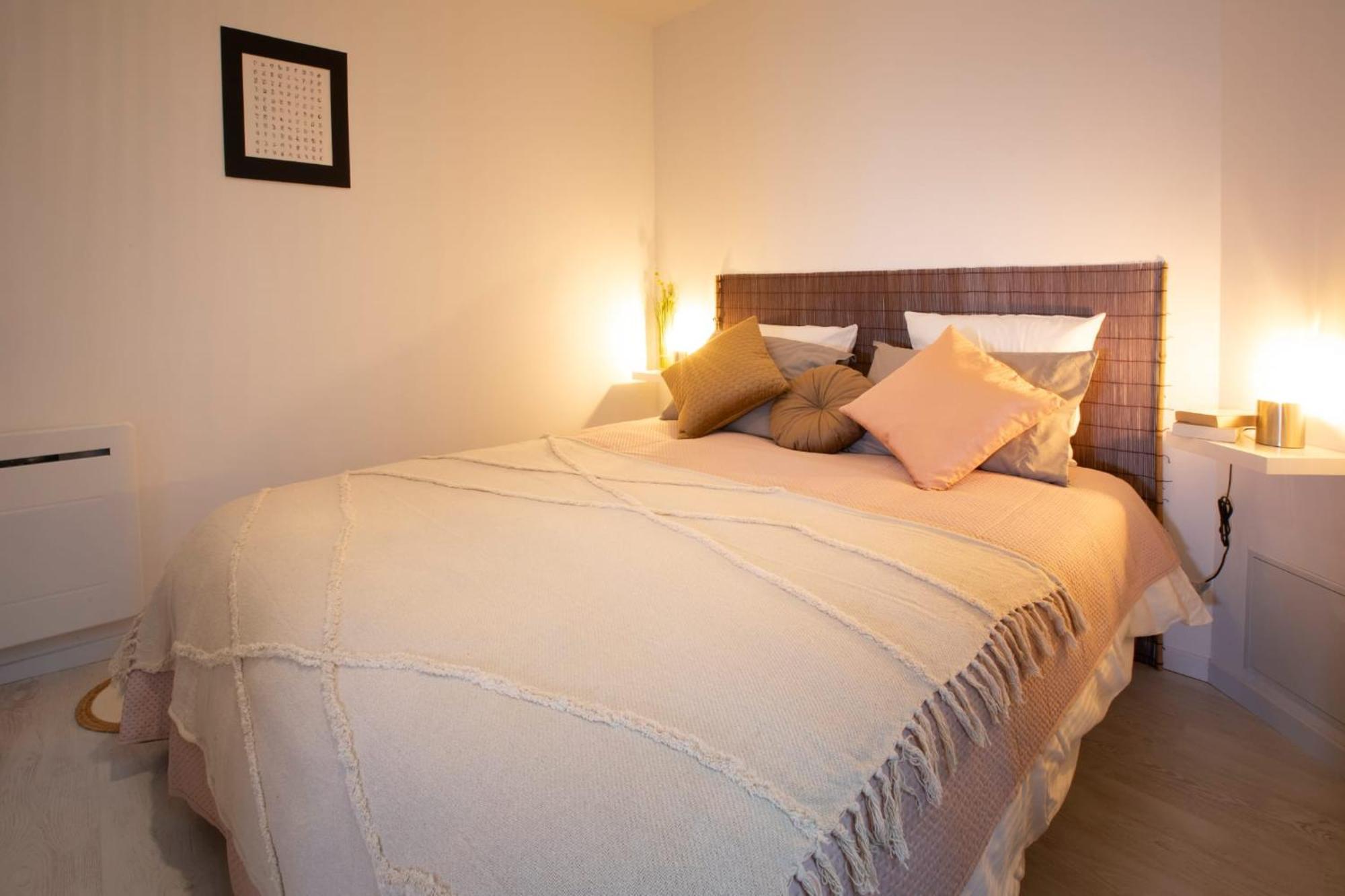 Le Nid 3 Etoiles Wifi, Netflix, Disney, Coeur De Bastide Villefranche-de-Rouergue Exterior photo