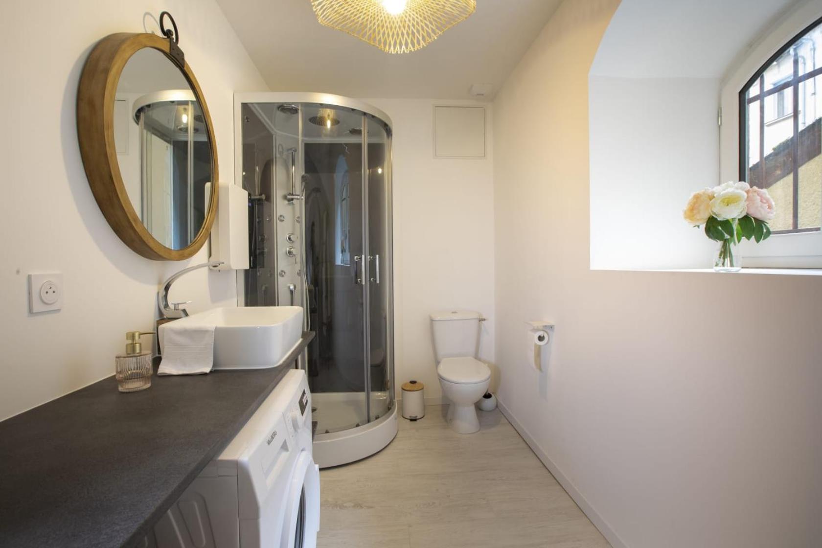 Le Nid 3 Etoiles Wifi, Netflix, Disney, Coeur De Bastide Villefranche-de-Rouergue Exterior photo